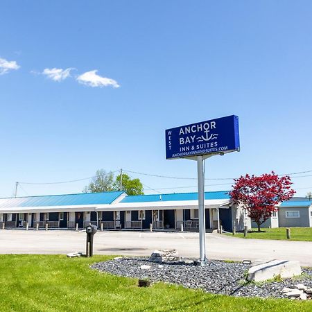 Anchor Bay Inn And Suites Sandusky Exteriör bild